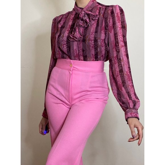 (SOLD ) 80'S Pink Floral Jabot/Ascot Bow Long Sleeve Blouse (S) - Picture 3 of 8